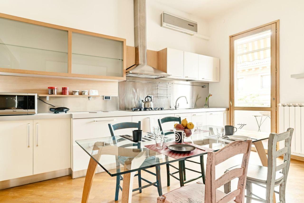Sant'Orsola Design Apartment โบโลญญา ภายนอก รูปภาพ