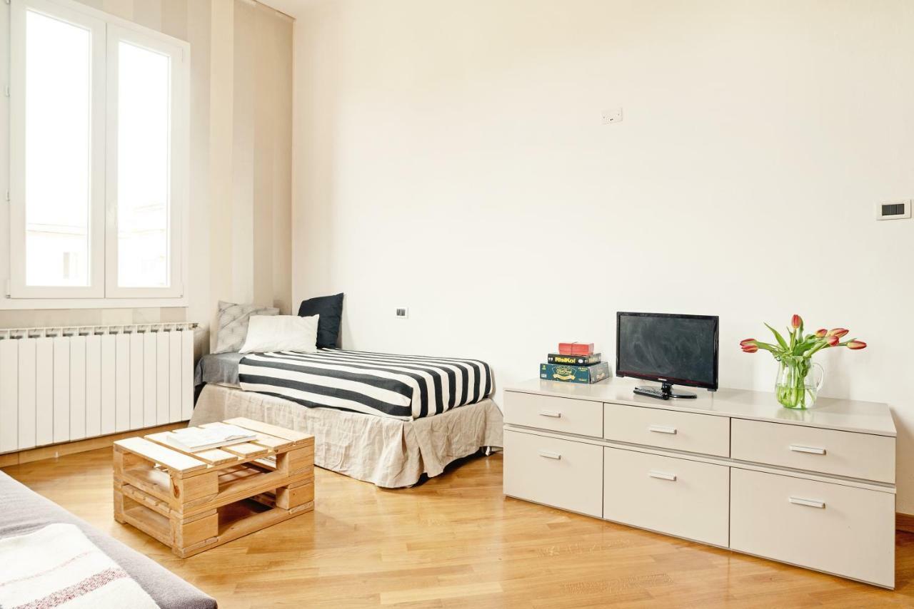 Sant'Orsola Design Apartment โบโลญญา ภายนอก รูปภาพ