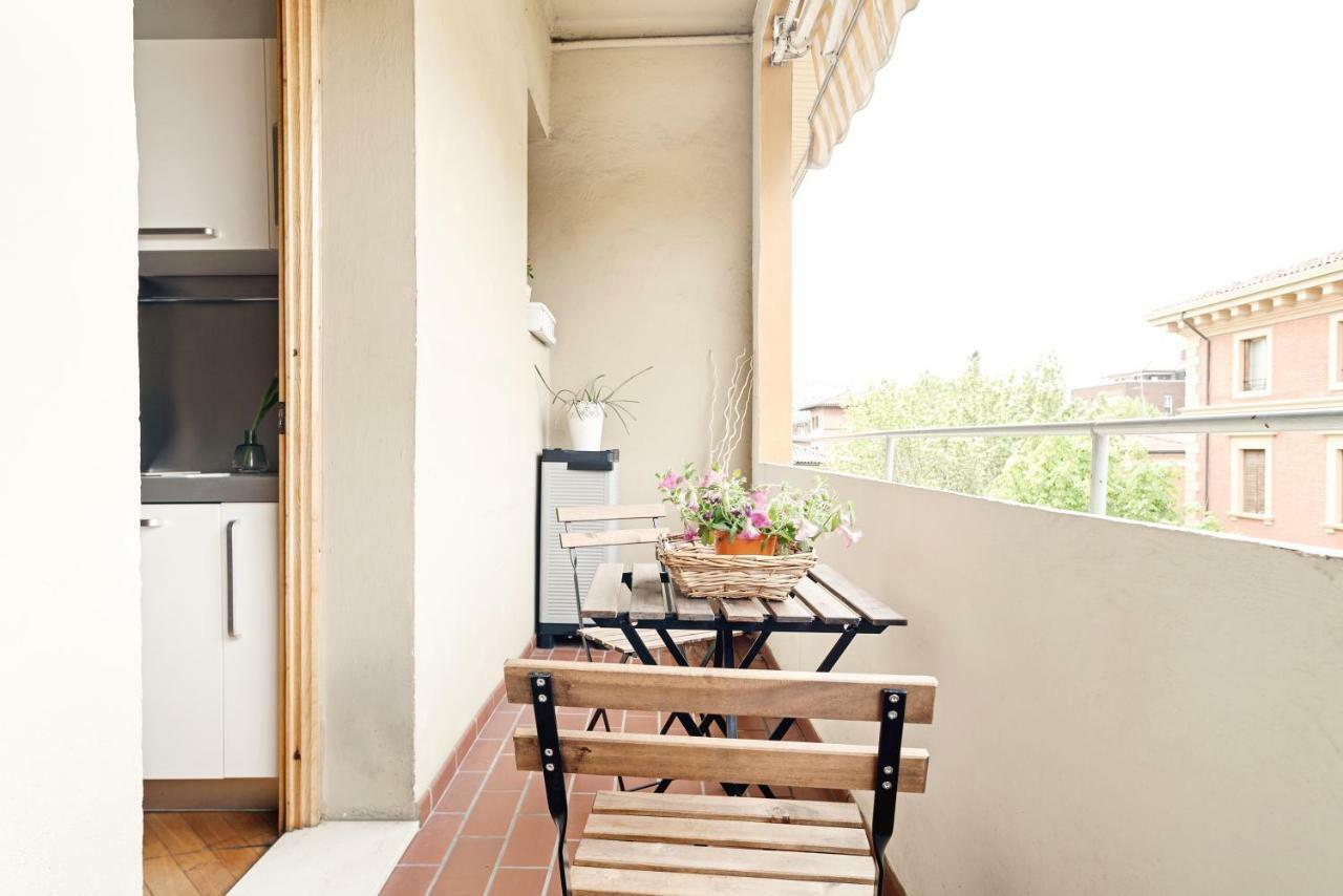 Sant'Orsola Design Apartment โบโลญญา ภายนอก รูปภาพ